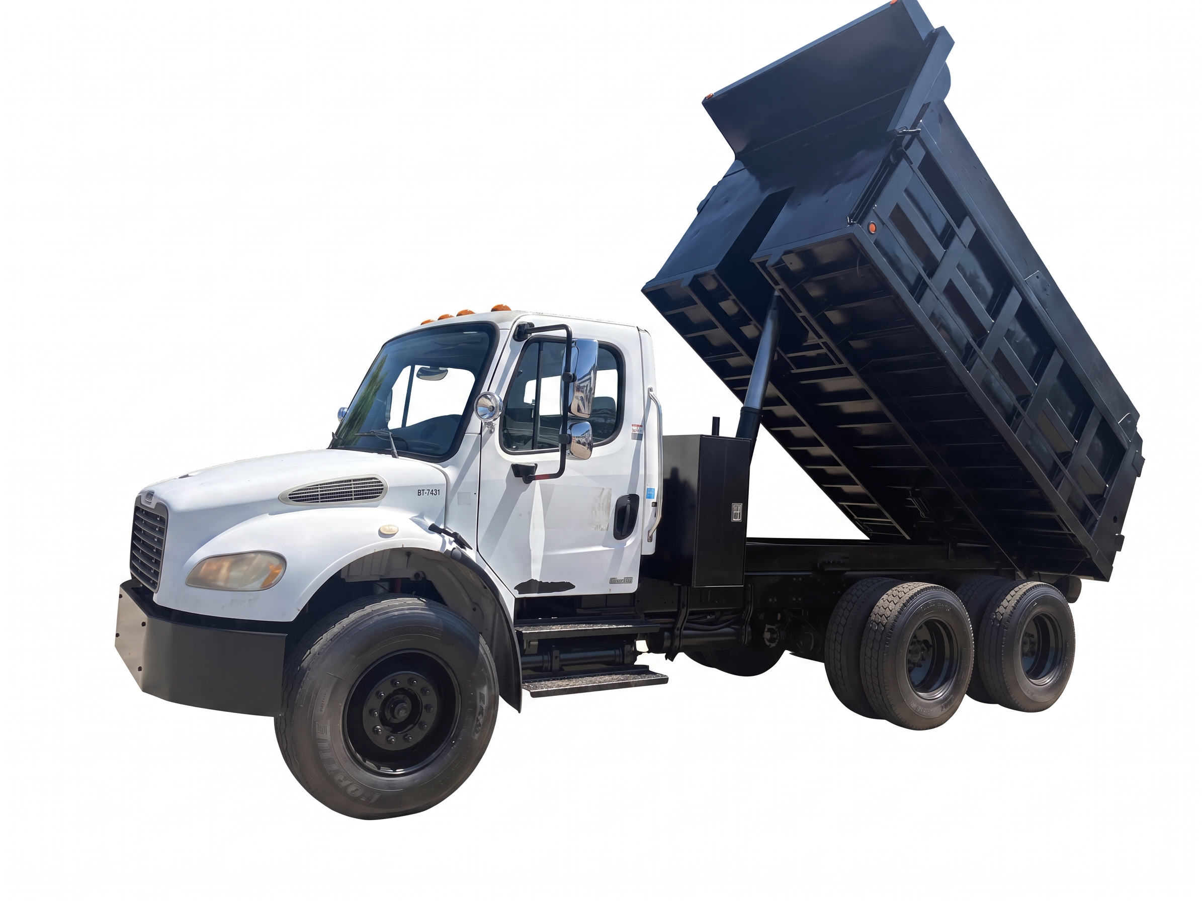 Freightliner dump truck Gallery Image